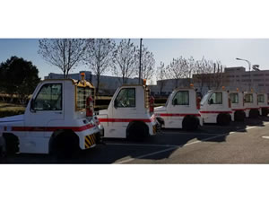 This tow tractor is equipped with  traction seat pin,  fire extinguisher and  chocks. At the same time, the whole tractor has LED lights